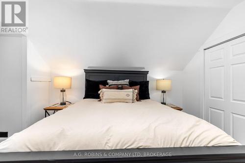 972 Silver Bay Road, Port Colborne (Sherkston), ON - Indoor Photo Showing Bedroom