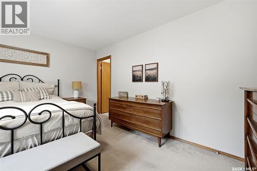 3634 Berthiaume Bay E, Regina, SK - Indoor Photo Showing Bedroom