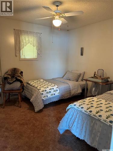 302 Barrier Bay, Barrier Lake, SK - Indoor Photo Showing Bedroom