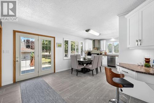323 Warren Street, Goderich (Goderich (Town)), ON - Indoor Photo Showing Dining Room
