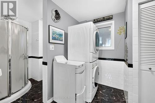 323 Warren Street, Goderich (Goderich (Town)), ON - Indoor Photo Showing Laundry Room