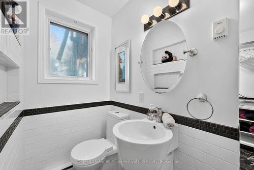 323 Warren Street, Goderich (Goderich (Town)), ON - Indoor Photo Showing Bathroom