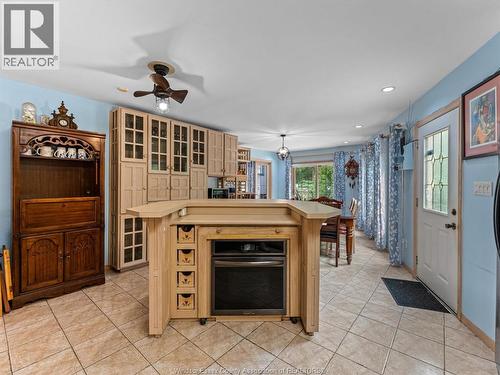 5564 Baldwin Avenue, Windsor, ON - Indoor Photo Showing Other Room