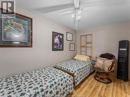 5564 Baldwin Avenue, Windsor, ON - Indoor Photo Showing Bedroom