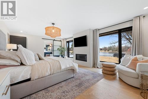 1060 River Road, Ottawa, ON - Indoor Photo Showing Bedroom
