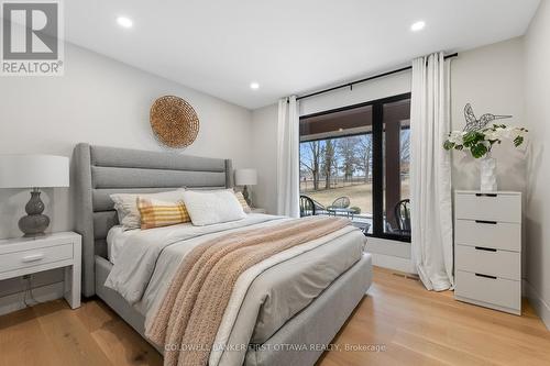 1060 River Road, Ottawa, ON - Indoor Photo Showing Bedroom