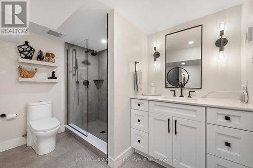 1060 River Road, Ottawa, ON - Indoor Photo Showing Bathroom