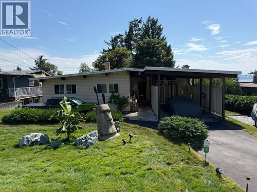 7170 Westminster Street, Powell River, BC - Outdoor With Deck Patio Veranda