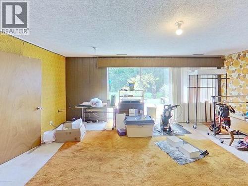 7170 Westminster Street, Powell River, BC - Indoor