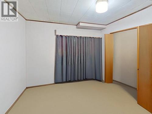 7170 Westminster Street, Powell River, BC - Indoor Photo Showing Other Room