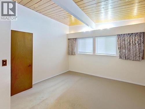 7170 Westminster Street, Powell River, BC - Indoor Photo Showing Other Room