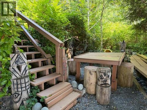 7170 Westminster Street, Powell River, BC - Outdoor With Deck Patio Veranda