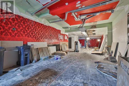 200 Bathurst Street, Toronto, ON 