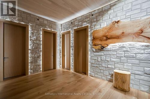 1739 Trapper'S Trail Road, Dysart Et Al (Dudley), ON - Indoor Photo Showing Other Room