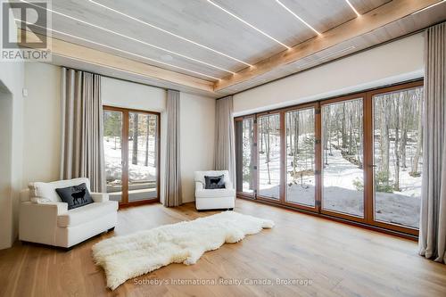 1739 Trapper'S Trail Road, Dysart Et Al (Dudley), ON - Indoor