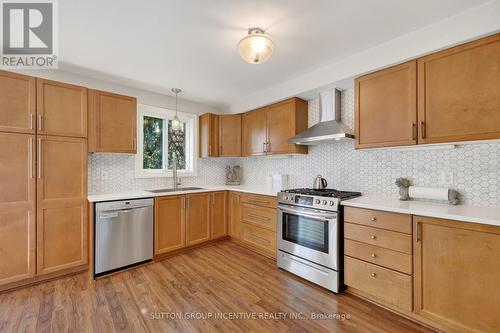 255 Pringle Drive, Barrie, ON - Indoor Photo Showing Kitchen