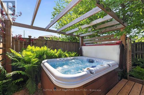 255 Pringle Drive, Barrie, ON - Outdoor