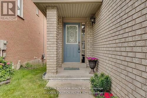 552 Wildgrass Road, Mississauga, ON - Outdoor With Exterior
