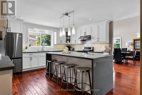 3889 Burnham Street N, Hamilton Township, ON - Indoor Photo Showing Kitchen With Upgraded Kitchen
