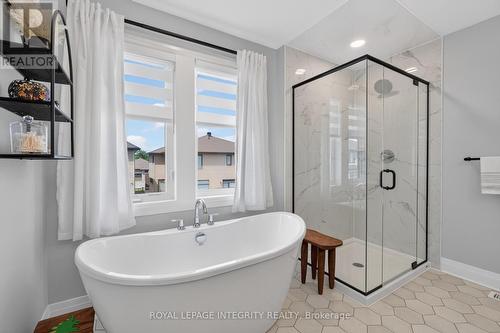 643 Gendarme Circle, Ottawa, ON - Indoor Photo Showing Bathroom