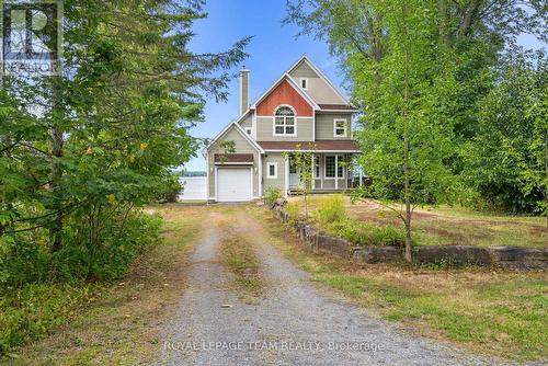 4310 Armitage Avenue, Ottawa, ON - Outdoor