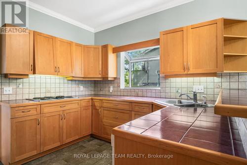 4310 Armitage Avenue, Ottawa, ON - Indoor Photo Showing Kitchen With Double Sink