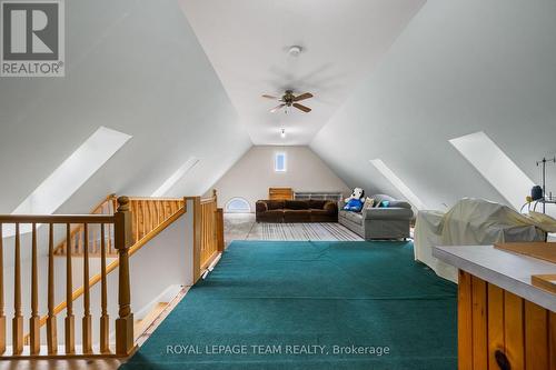4310 Armitage Avenue, Ottawa, ON - Indoor Photo Showing Other Room