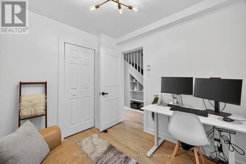 305 - 5 Dawson Drive, Collingwood, ON - Indoor Photo Showing Office