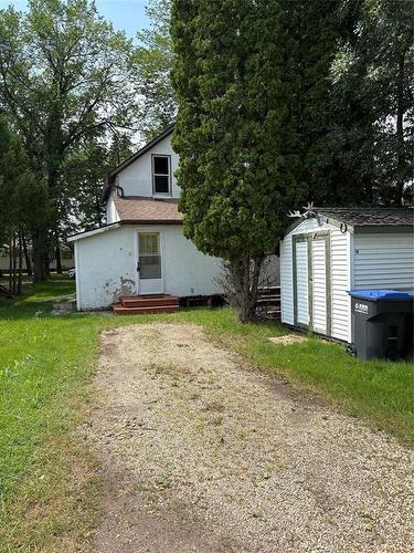 39 Sowden Street S, Souris, MB - Outdoor