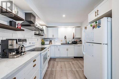 56 Potter Crescent, New Tecumseth, ON - Indoor Photo Showing Kitchen
