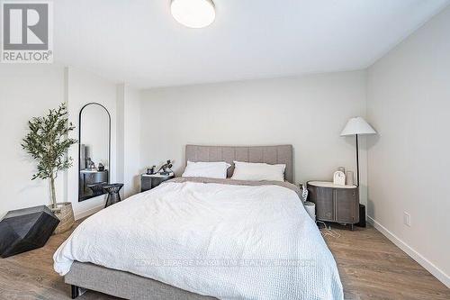 56 Potter Crescent, New Tecumseth, ON - Indoor Photo Showing Bedroom