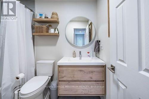 56 Potter Crescent, New Tecumseth, ON - Indoor Photo Showing Bathroom