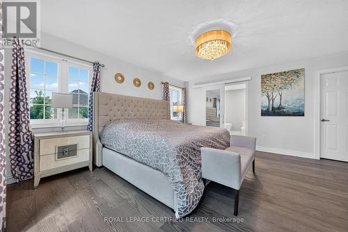 2561 Grand Oak Trail, Oakville, ON - Indoor Photo Showing Bedroom