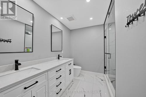 2561 Grand Oak Trail, Oakville, ON - Indoor Photo Showing Bathroom