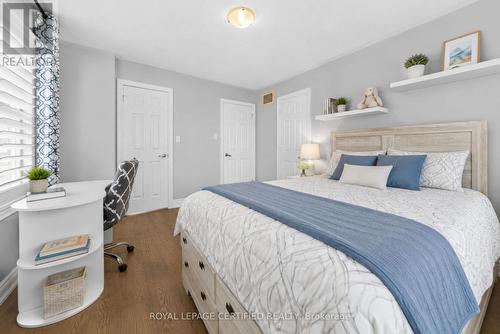 2561 Grand Oak Trail, Oakville, ON - Indoor Photo Showing Bedroom