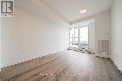 1018 - 461 Green Road, Hamilton, ON - Indoor Photo Showing Other Room