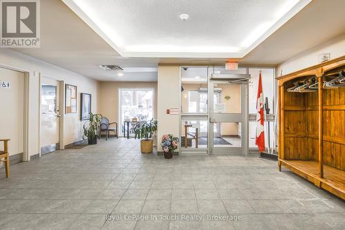 Foyer - 102 - 333 Lafontaine Road W, Tiny, ON 