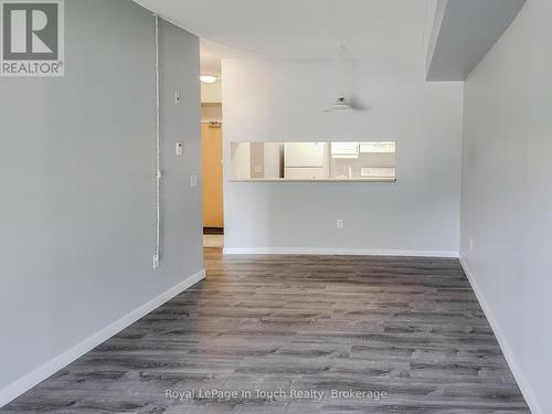 102 - 333 Lafontaine Road W, Tiny, ON 