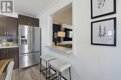 146 Golfdale Crescent, London South (South Q), ON - Indoor Photo Showing Kitchen