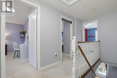 146 Golfdale Crescent, London South (South Q), ON - Indoor Photo Showing Other Room