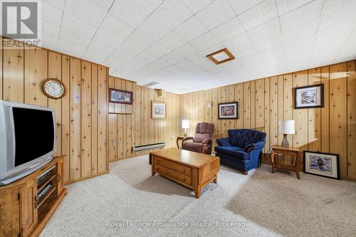 H - 11 Prince Of Wales Drive, Belleville (Belleville Ward), ON - Indoor