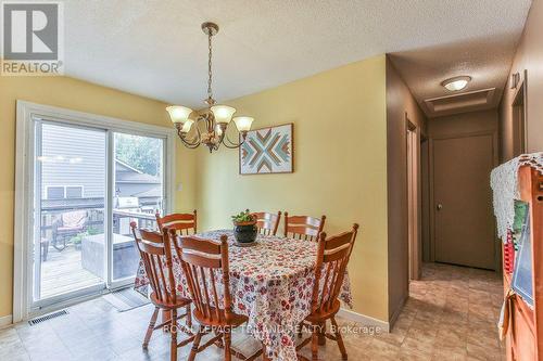 425 Queen Street, Lucan Biddulph (Granton), ON - Indoor Photo Showing Dining Room