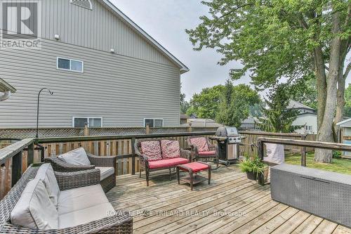 425 Queen Street, Lucan Biddulph (Granton), ON - Outdoor With Deck Patio Veranda With Exterior