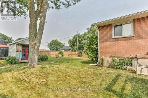 425 Queen Street, Lucan Biddulph (Granton), ON - Outdoor