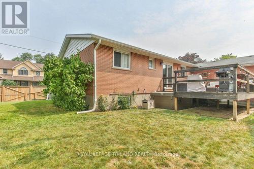 425 Queen Street, Lucan Biddulph (Granton), ON - Outdoor With Deck Patio Veranda