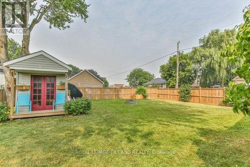 425 Queen Street, Lucan Biddulph (Granton), ON - Outdoor
