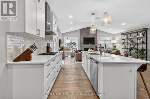 828 Celeste Drive, Kingston (City Northwest), ON - Indoor Photo Showing Kitchen With Upgraded Kitchen