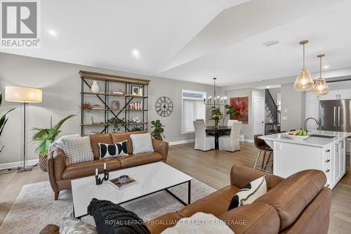 828 Celeste Drive, Kingston (City Northwest), ON - Indoor Photo Showing Living Room