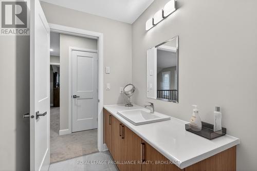 828 Celeste Drive, Kingston (City Northwest), ON - Indoor Photo Showing Bathroom