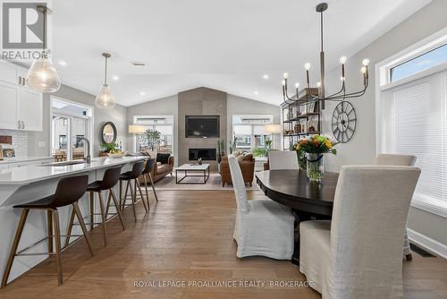 828 Celeste Drive, Kingston (City Northwest), ON - Indoor Photo Showing Dining Room